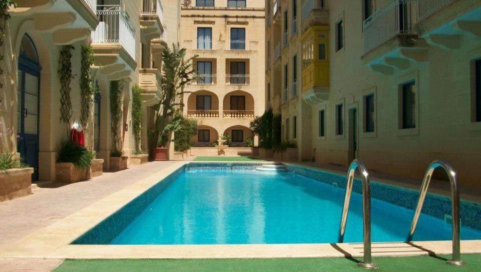 Ir-Rixa Holiday Penthouse Ghajnsielem Ngoại thất bức ảnh